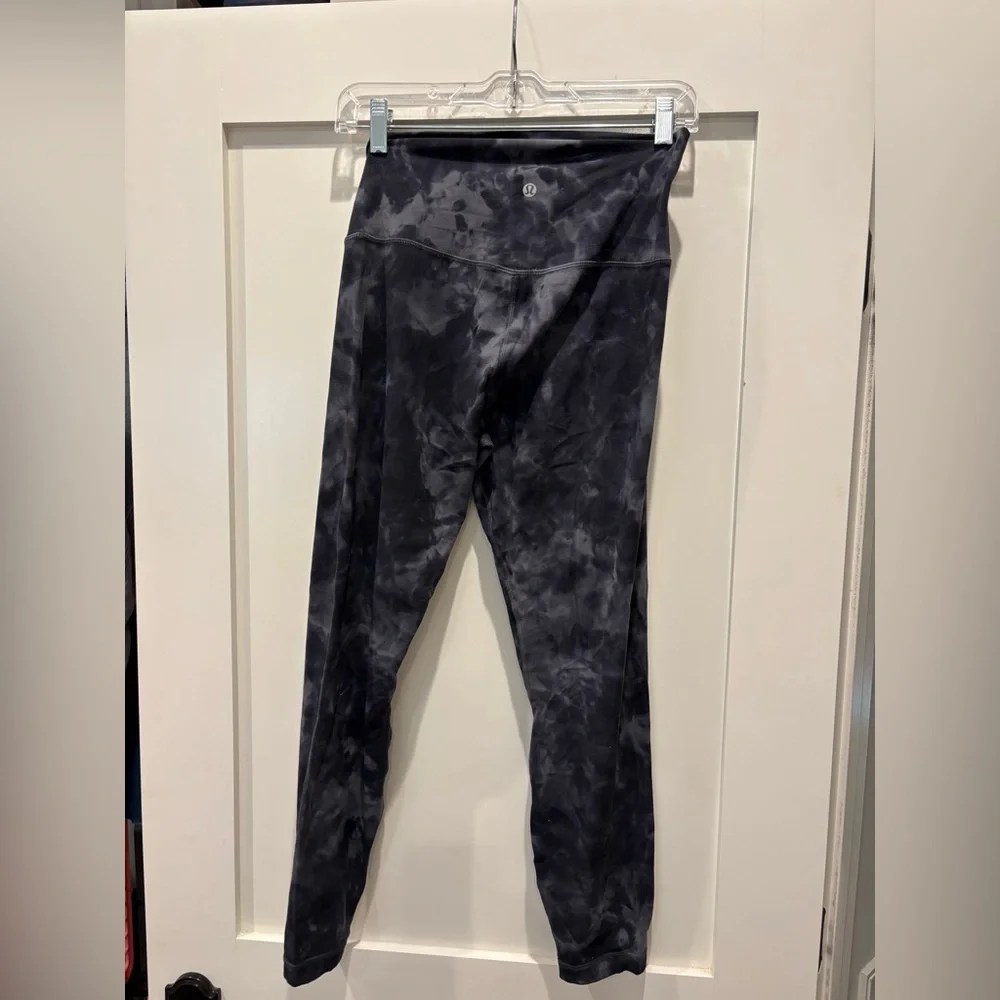lululemon athletica Black cloud Tie-Dye Leggings size 10